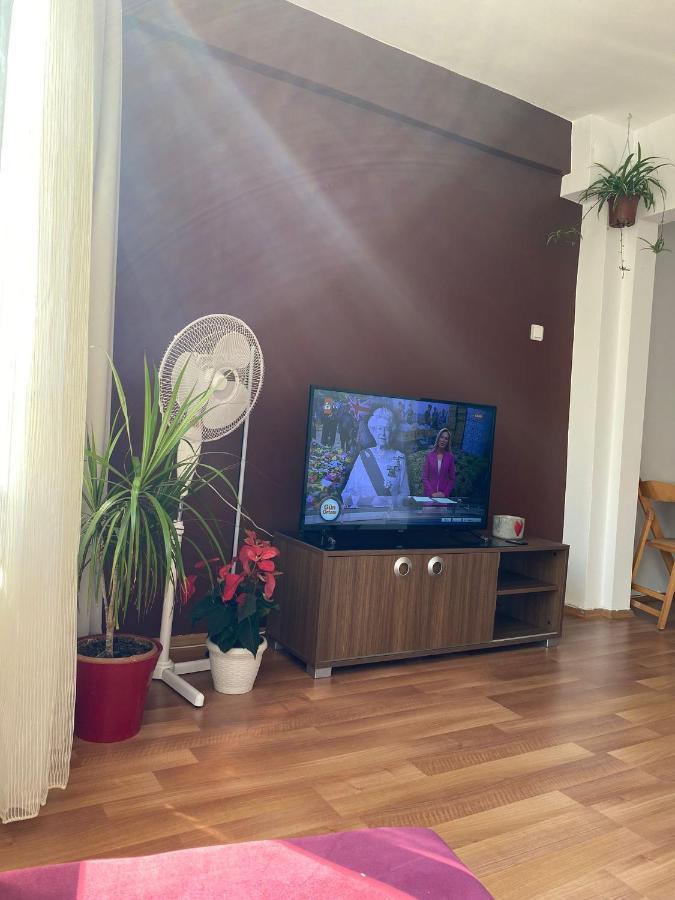 Comfortable House In Uskudar Istanbul Turkey Apartment ภายนอก รูปภาพ