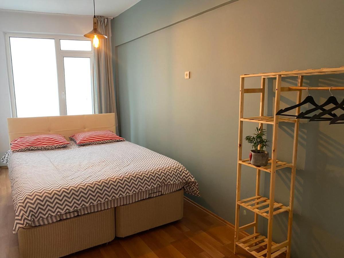 Comfortable House In Uskudar Istanbul Turkey Apartment ภายนอก รูปภาพ